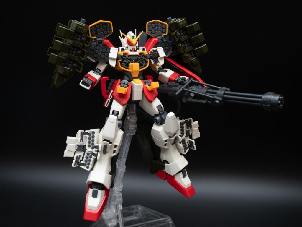 ＭＧ 1/100 ガンダムヘビーアームズ ＥＷ（イーゲル装備）を素組みレビュー【プレバン限定】